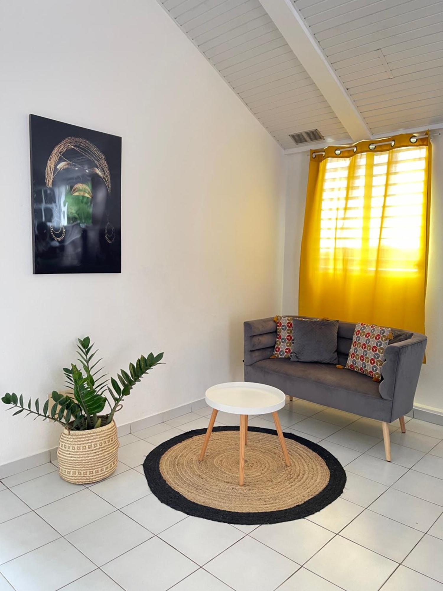 דירות Le Marin Studio Vue Rocher Du Diamant מראה חיצוני תמונה